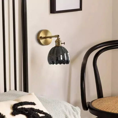 Retro wall lamp featuring a tulip glass shade, designed as a metal wall sconce to enhance cozy atmospheres in living spaces. 8