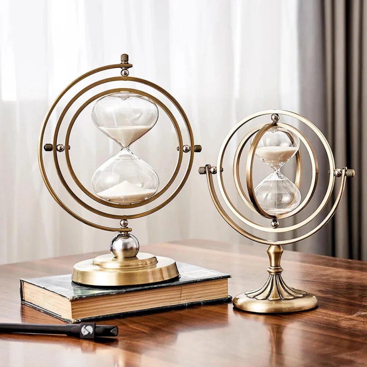 Scandinavian Sand Clock in sleek aluminum design, perfect decorative timer for modern interiors, showcasing elegance and functionality. 2