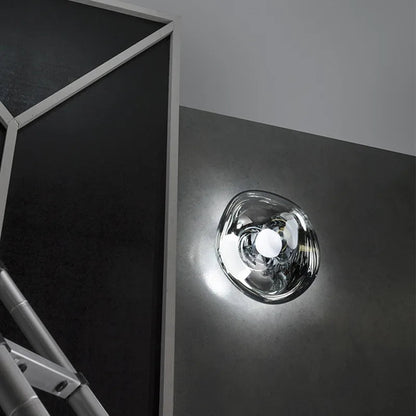 Scandinavian wall sconce lighting featuring a modern iron design with two-way lighting, perfect for enhancing home decor and providing stylish illumination. 7