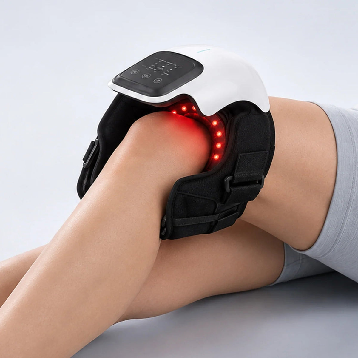 Smart Infrared Knee Massager featuring 4D airbag kneading and red light therapy, designed for adjustable comfort and portability, ideal for relieving knee 2