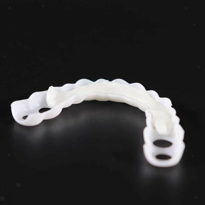 Snap-On Veneers for an Instant Smile Enhancement featuring a Natural Look, made from Comfortable Fit Medical-Grade Polypropylene for a seamless appearance. 5