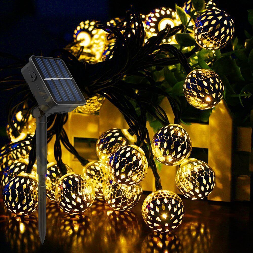 Solar garden lights garland featuring LED spherical lanterns in a Moroccan style, ideal for outdoor decoration, showcasing intricate metal designs that enhance your garden ambiance. 2