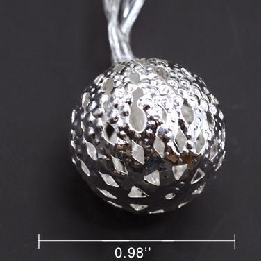 Solar garden lights garland featuring LED spherical lanterns in a Moroccan style, ideal for outdoor decoration, showcasing intricate metal designs that enhance your garden ambiance. 7