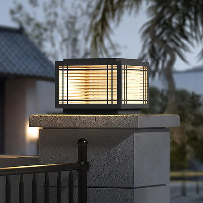 Solar post light featuring LED warm white illumination, designed for outdoor use with a weather-resistant aluminum and glass construction, perfect for enhancing garden aesthetics. 3