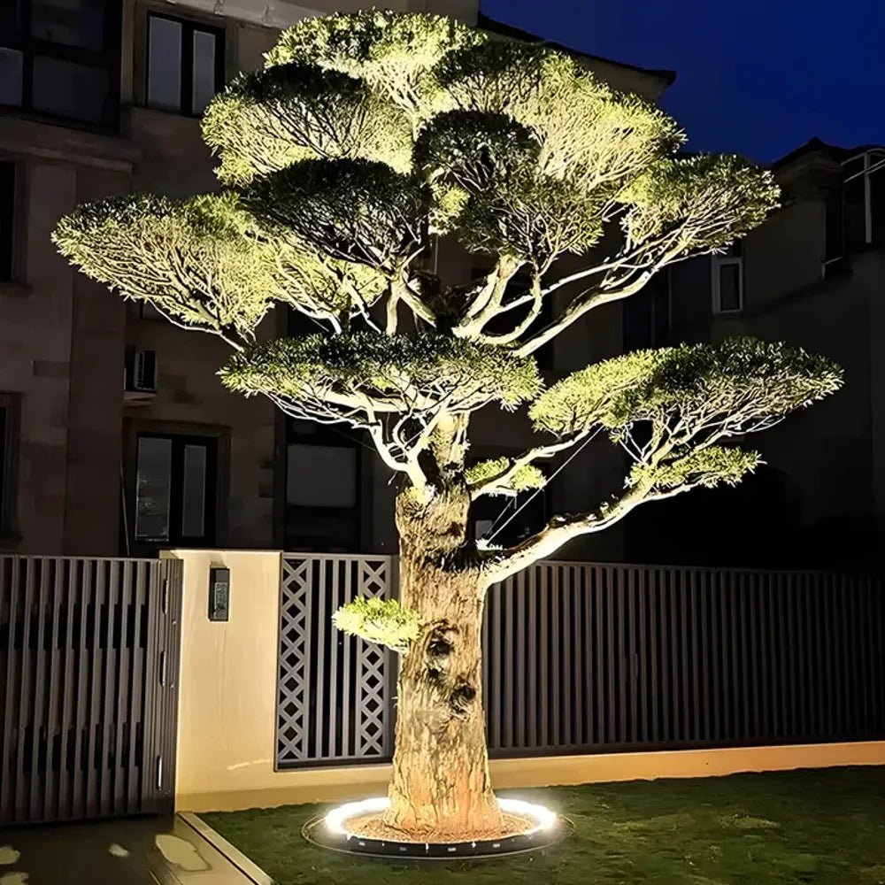 Solar powered outdoor spotlight featuring a durable aluminum design and bright LED lighting, ideal for illuminating gardens, pathways, and landscapes at night. 3