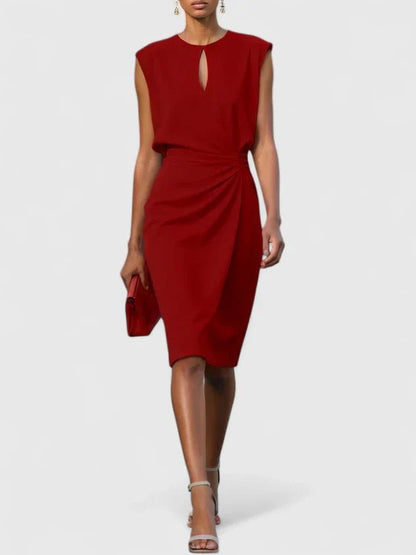 Sophisticated dress featuring a sleek cut and versatile elegance, available in multiple colors for any occasion. 5