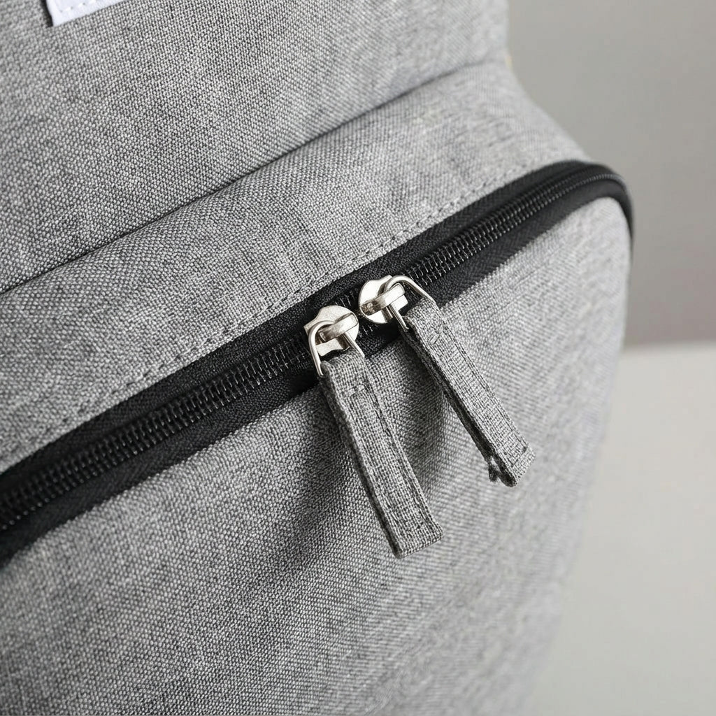 Spacious Diaper Bag Backpack with Adjustable Straps and Easy-Clean Fabric – Stylish Baby Bag for Organized Parenting 3