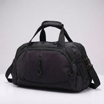 Sporty travel bag featuring weatherproof protection, adjustable straps, and a versatile 20-35L capacity, perfect for outdoor adventures and everyday use. 6