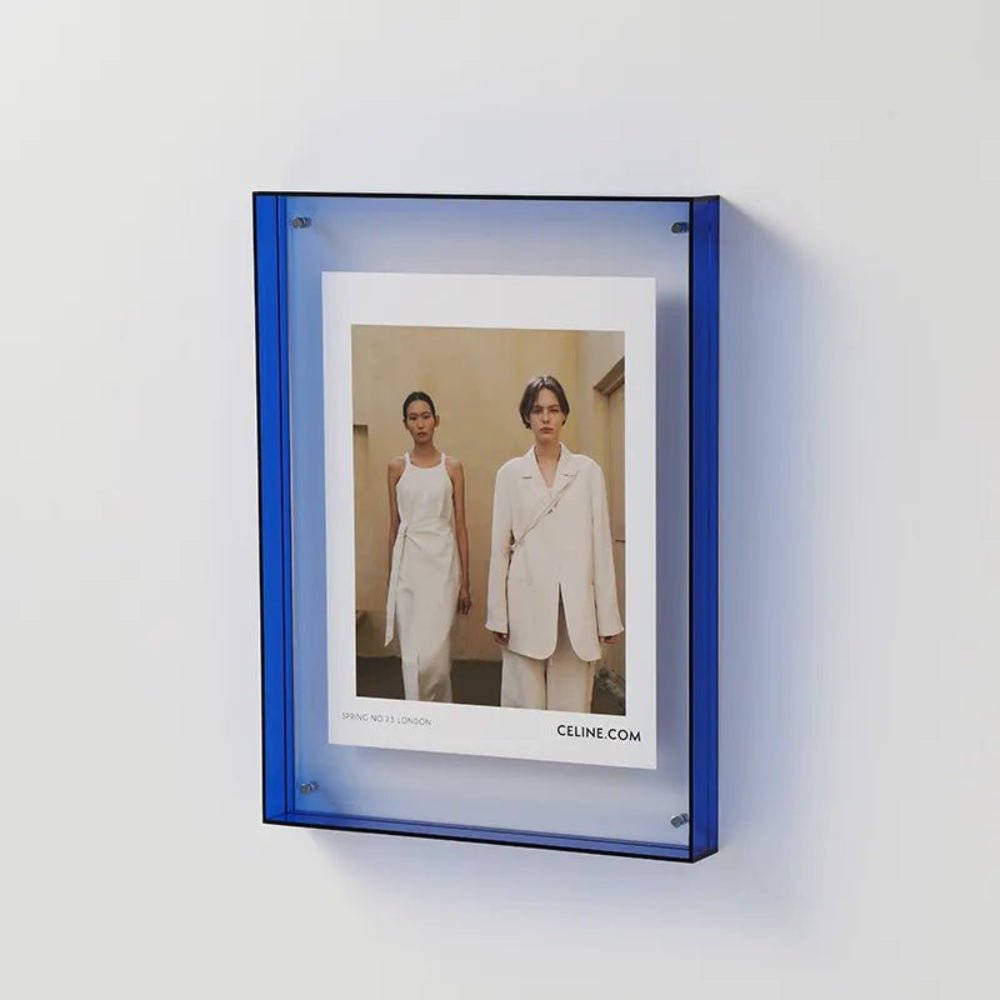 Transparent acrylic photo frame showcasing a floating design, perfect for minimalist display of photos and prints. 4
