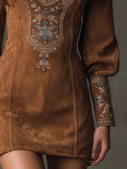 Vintage mini dress featuring an artistic boho style, crafted from soft and breathable fabric, perfect for casual outings and summer festivities. 6