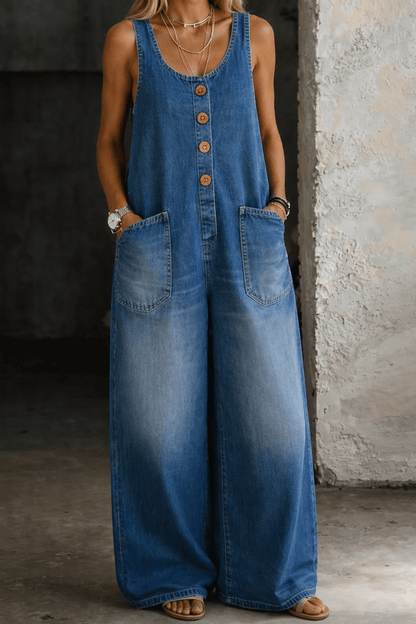 Vintage washed cotton overalls featuring a sleeveless design and square neckline, perfect for casual everyday wear, complete with convenient side pockets. 0
