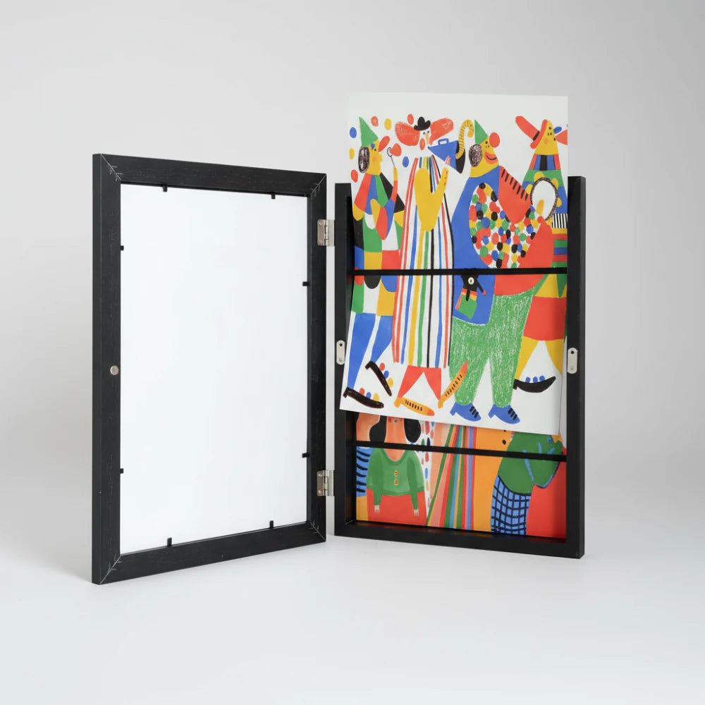 Wall frame with front-opening design for displaying kids' art, featuring modern multi-use storage capacity for up to 150 sheets. 3