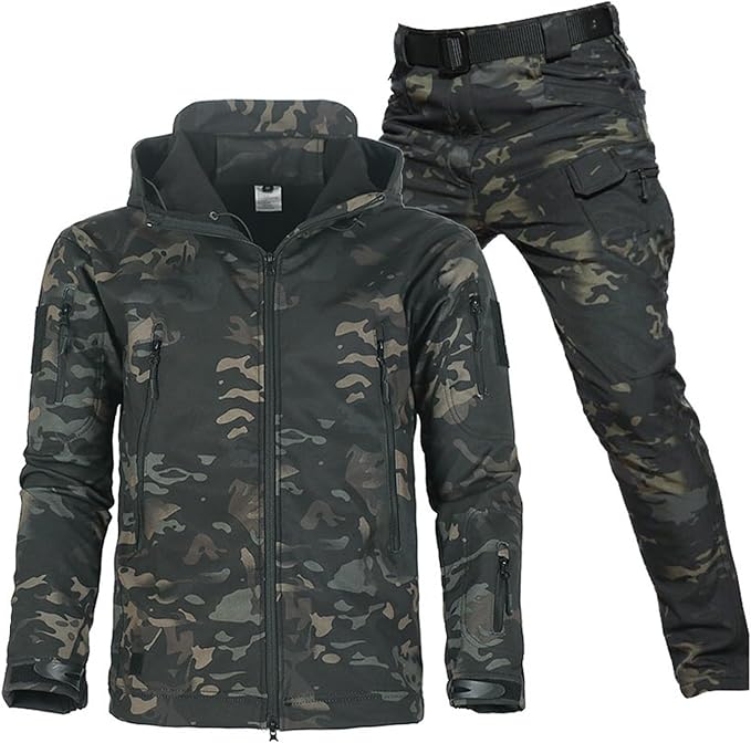Waterproof outdoor set featuring an adjustable hood and soft fleece lining, designed for windproof protection in all weather conditions. 10