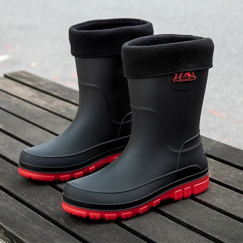 Waterproof rain boots for men featuring a slip-resistant sole and mid-calf outdoor design, ideal for wet conditions and outdoor activities. 5