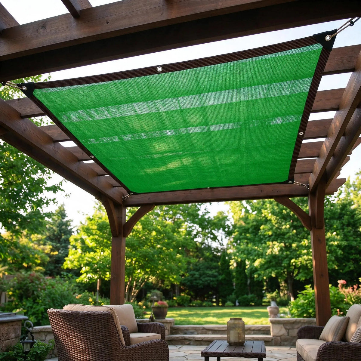 Waterproof rectangular shade sail made of high-density polyethylene, featuring reinforced corners, designed for outdoor shading with 90% UV protection. 2
