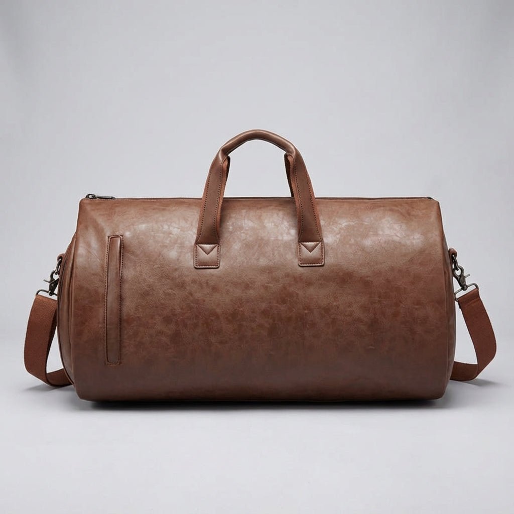 Weekender bag for women featuring a spacious interior and durable design, perfect for overnight travel and versatile use. 2