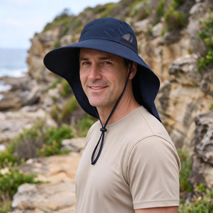 Wide brim bucket hat featuring UPF50+ sun protection, breathable mesh panels, and an adjustable leopard print design for stylish outdoor wear. 2