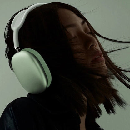 Wireless Bluetooth headphones featuring a comfortable fit with soft ear cushions, designed for all-day listening with an impressive 40-hour battery life. 3