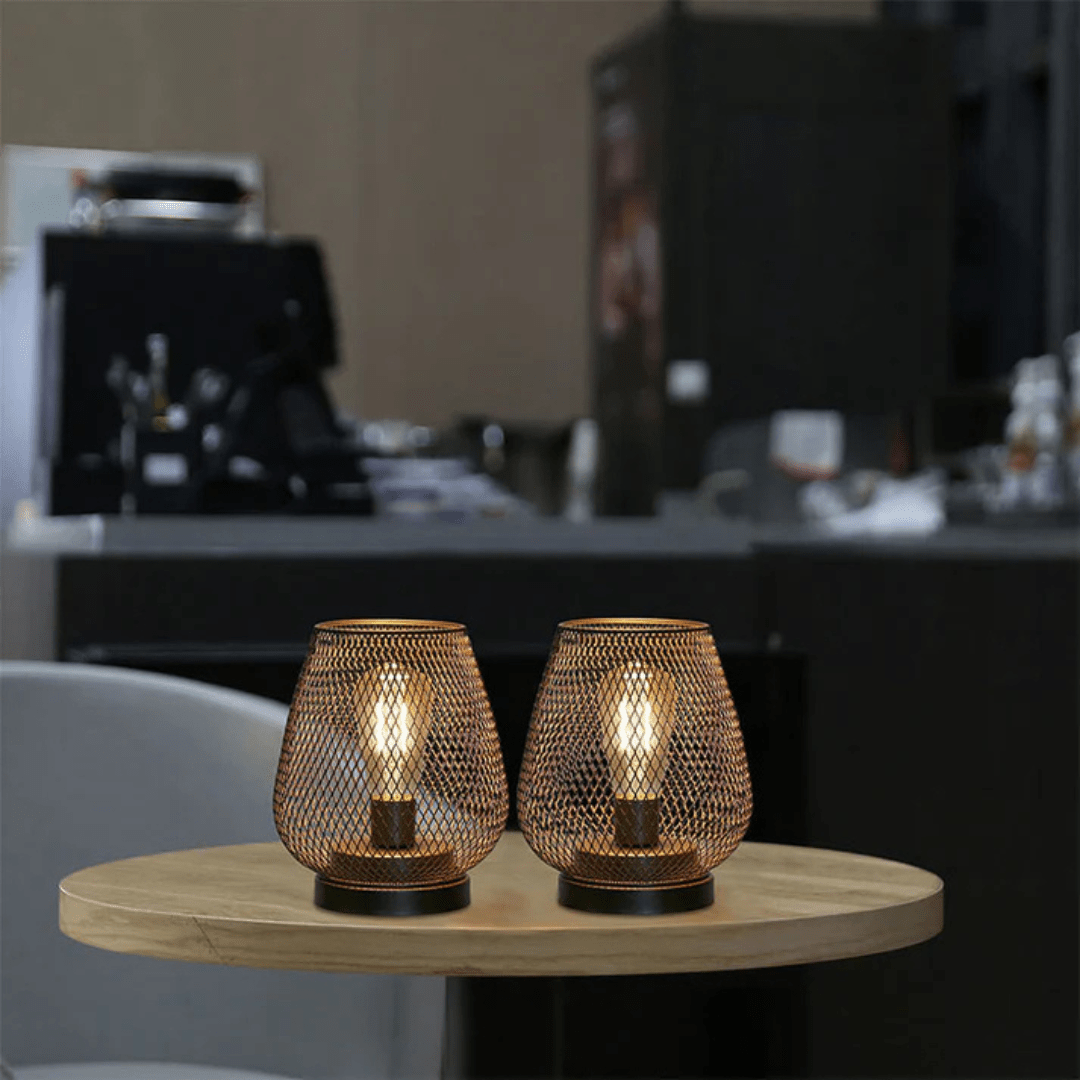 Wireless LED lantern featuring a sleek modern metal design, adjustable brightness settings, perfect for both indoor and outdoor use. 3