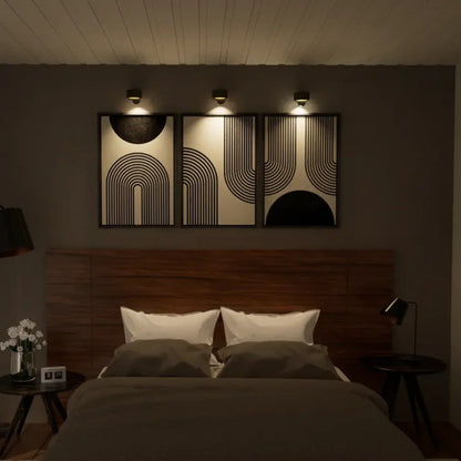 Wireless wall lamp featuring a minimalist design, 360° rotation, and dimmable LED, perfect for modern home decor and versatile lighting solutions. Recharge 6
