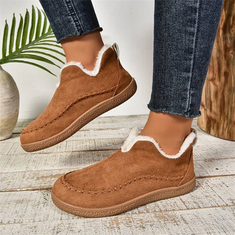 Women's slip-on ankle-high boots featuring a stylish textured sole, perfect for casual everyday wear. 2
