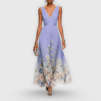 Lightweight women's summer dress in a flattering fit, perfect for formal occasions and versatile styling options. 2