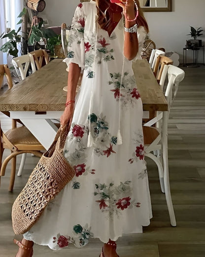 Lightweight summer boho style women's dress featuring a flowy fit and stylish tassel details, perfect for warm weather outings. 7