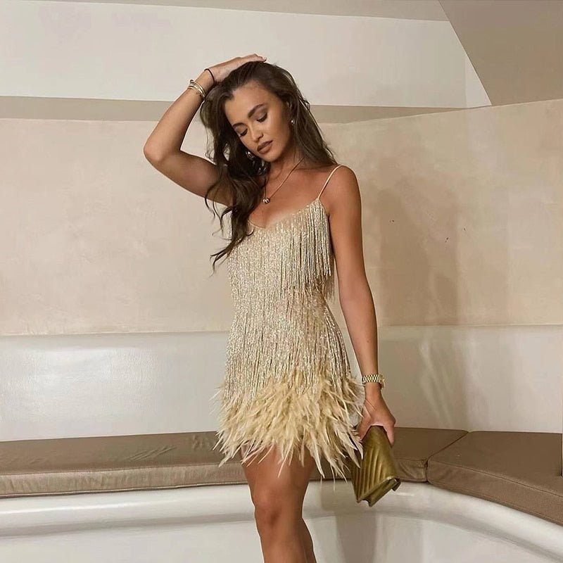Women's Feather Mini Dress with Flattering Fit and Glamorous Detailing – Perfect Cocktail Dress for Evening Events 3
