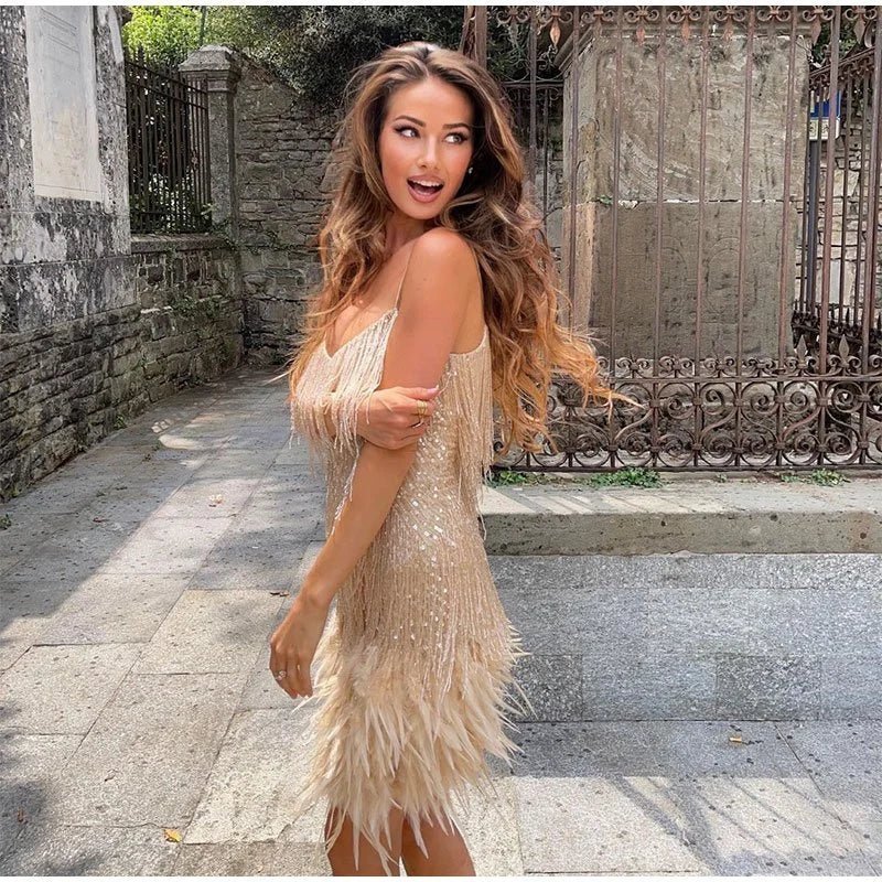 Women's Feather Mini Dress with Flattering Fit and Glamorous Detailing – Perfect Cocktail Dress for Evening Events 2