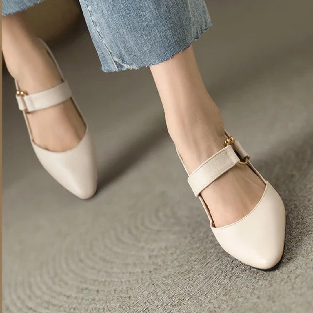 Women's elegant black heels featuring orthopedic cushioning and ergonomic support for all-day comfort and style. 3