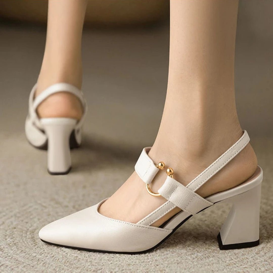 Women's elegant black heels featuring orthopedic cushioning and ergonomic support for all-day comfort and style. 1