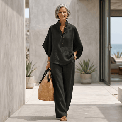 Women's loungewear set featuring batwing sleeves and wide-leg pants in a linen-textured natural style, perfect for comfort and relaxation. 4