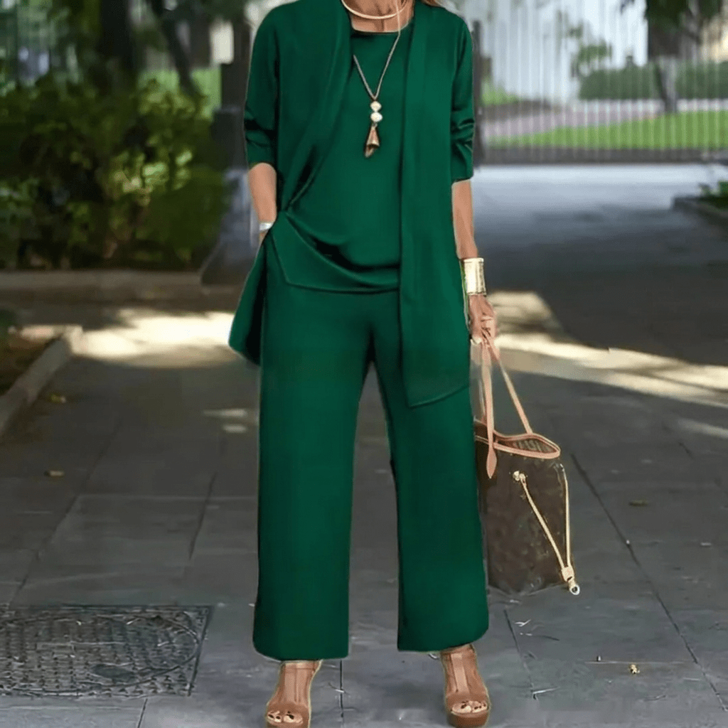 Women's loungewear set featuring wide leg pants and a stylish cardigan jacket, perfect for everyday comfort and chic layering. 3