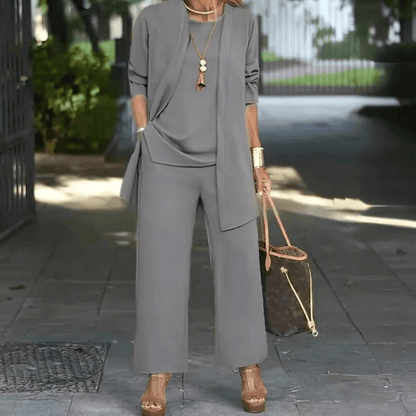Women's loungewear set featuring wide leg pants and a stylish cardigan jacket, perfect for everyday comfort and chic layering. 0