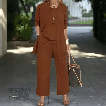 Women's loungewear set featuring wide leg pants and a stylish cardigan jacket, perfect for everyday comfort and chic layering. 6