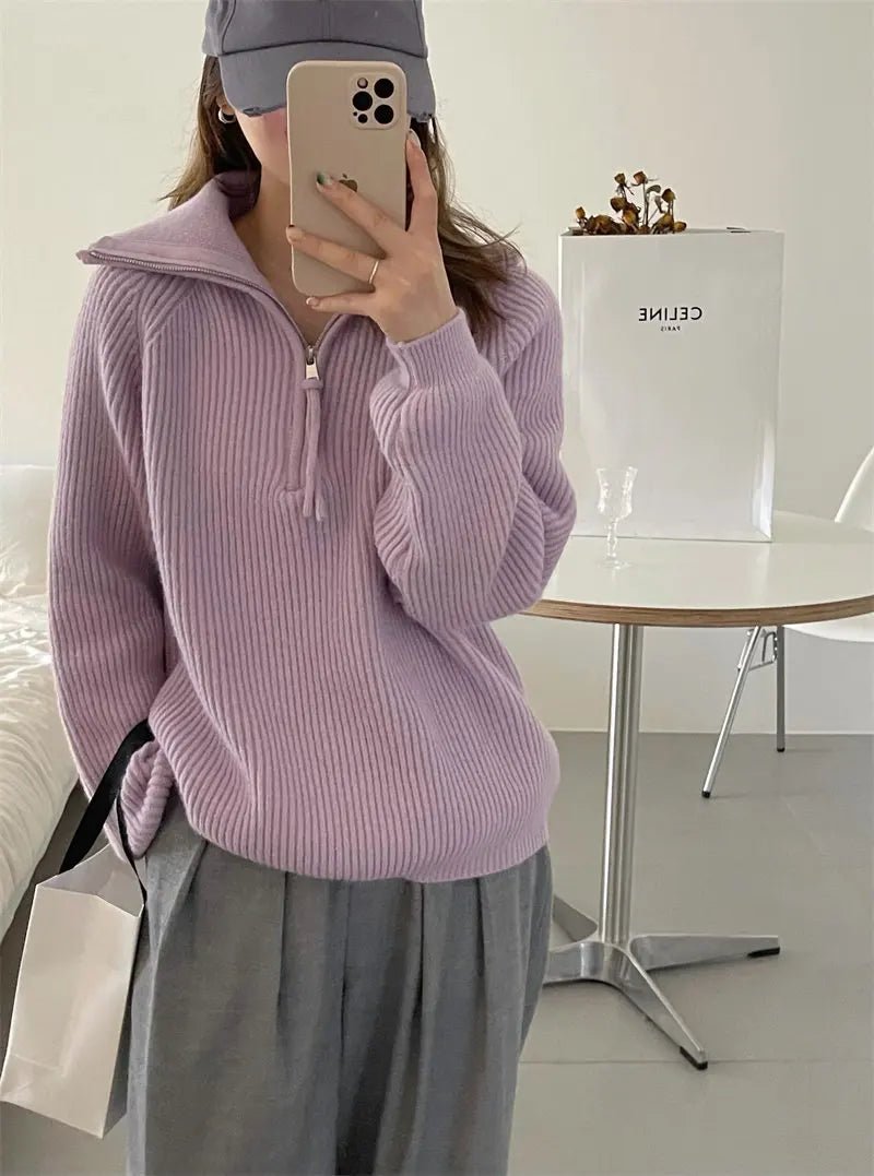Women's oversized jumper featuring a quarter-zip neckline and ribbed knit texture, perfect for casual autumn and winter wear. 0