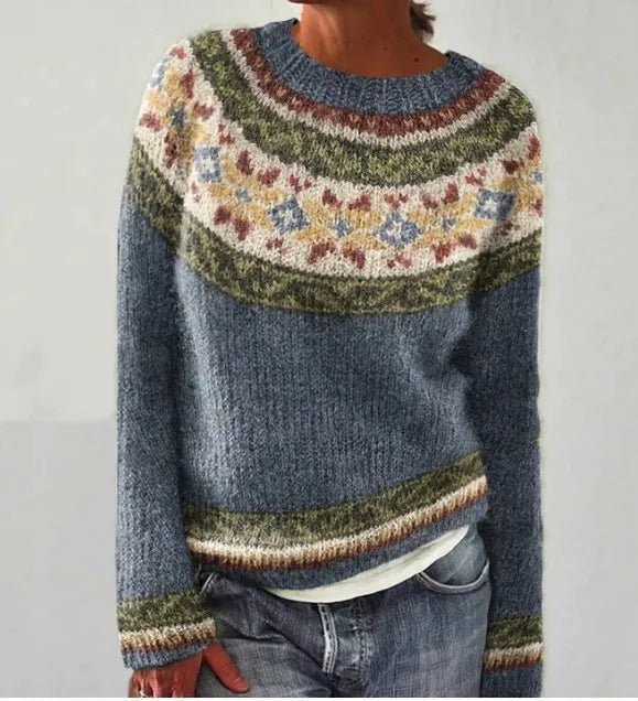 Women's oversized sweater featuring a wide boat neckline, cozy retro striped design, and soft knit fabric, perfect for casual and comfortable style. 4