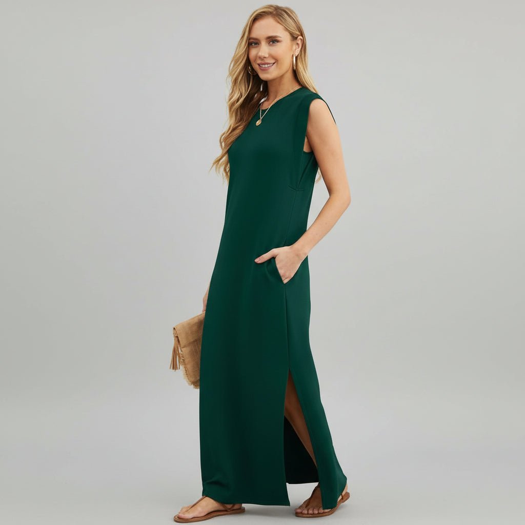 Women's sleeveless maxi dress featuring convenient pockets, perfect for casual summer outings and stylish comfort. 5