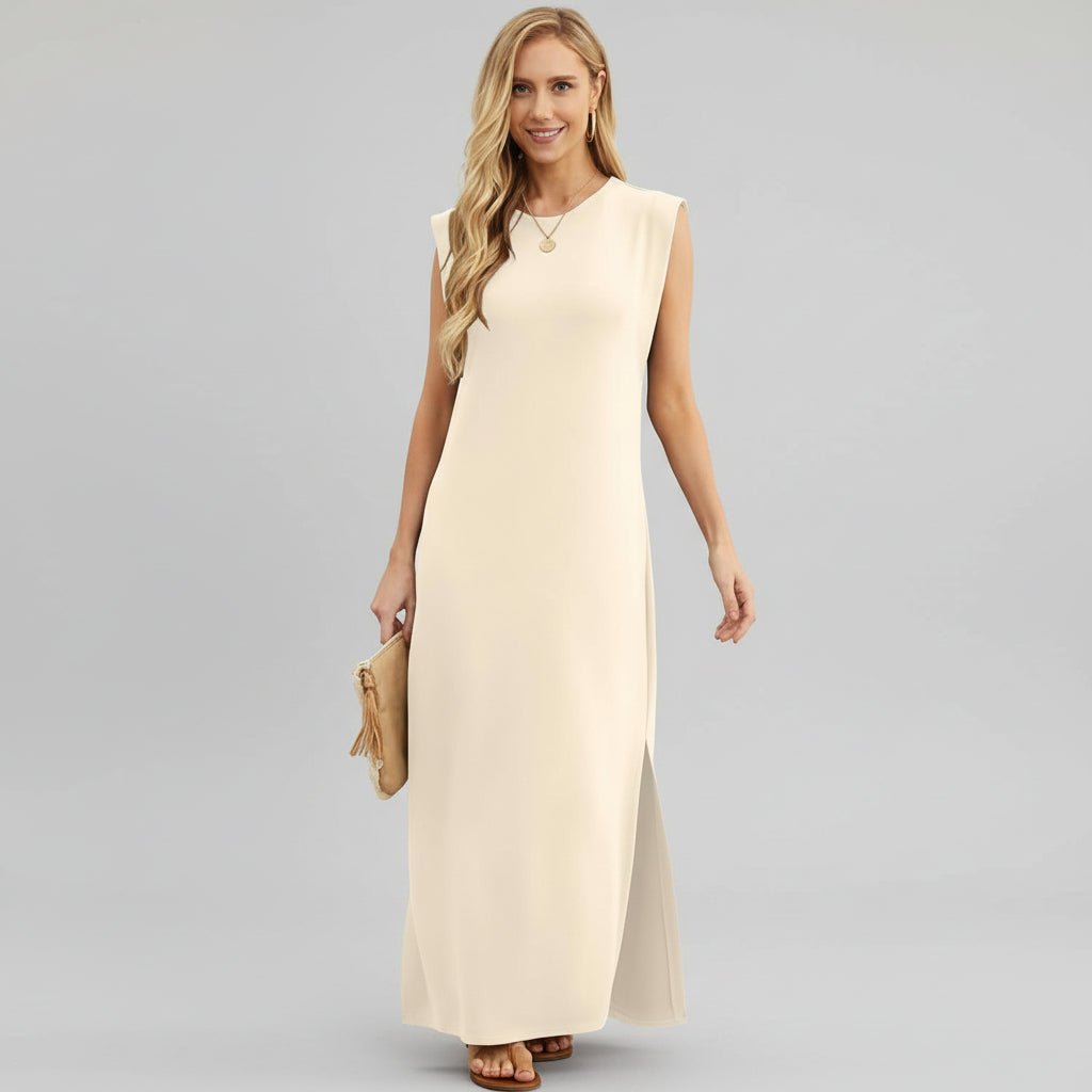 Women's sleeveless maxi dress featuring convenient pockets, perfect for casual summer outings and stylish comfort. 11