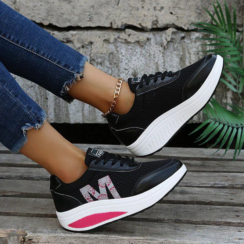 Women's sneakers featuring arch support and breathable fabric, designed for comfort and durability, perfect for walking and everyday wear. 7