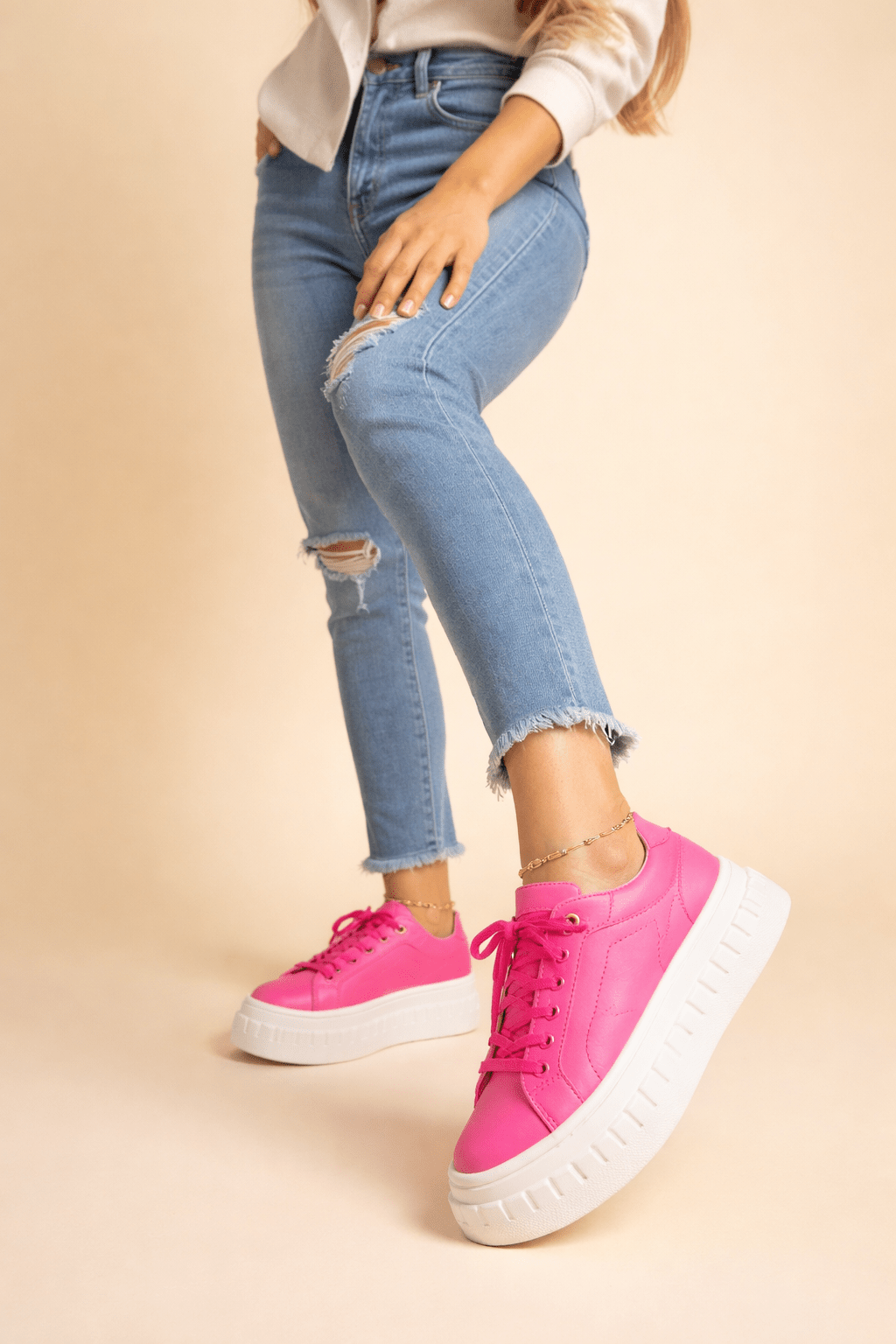 Women's Sneakers with Plateau Sole for All-Day Comfort – Stylish White Design in Premium Materials 4