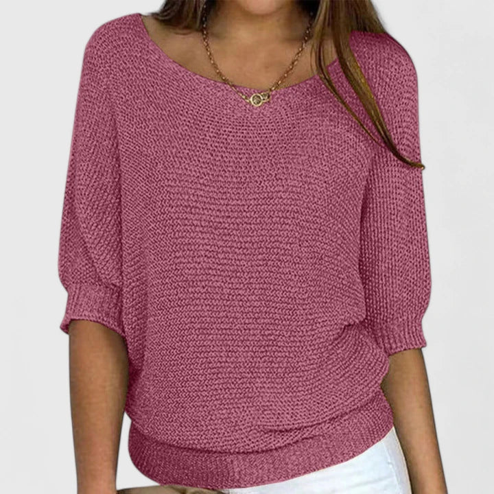 Women's green knit sweater featuring a soft and comfortable design, perfect for everyday wear with a timeless style. 2