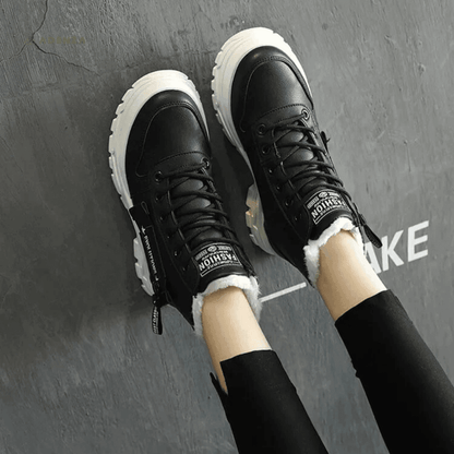 Women's waterproof insulated snow boots featuring an anti-slip sole, designed for modern winter adventures with a stylish look and superior warmth. 6