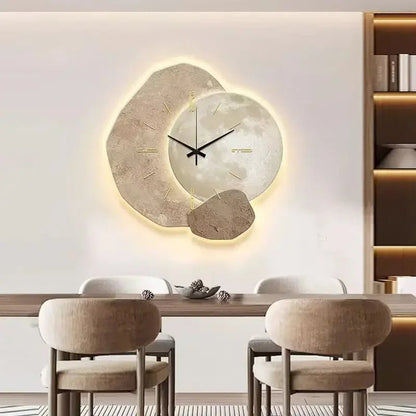 Wooden wall clock with a natural design, measuring 35 cm, featuring quiet operation for a serene environment, perfect for home decor. 3