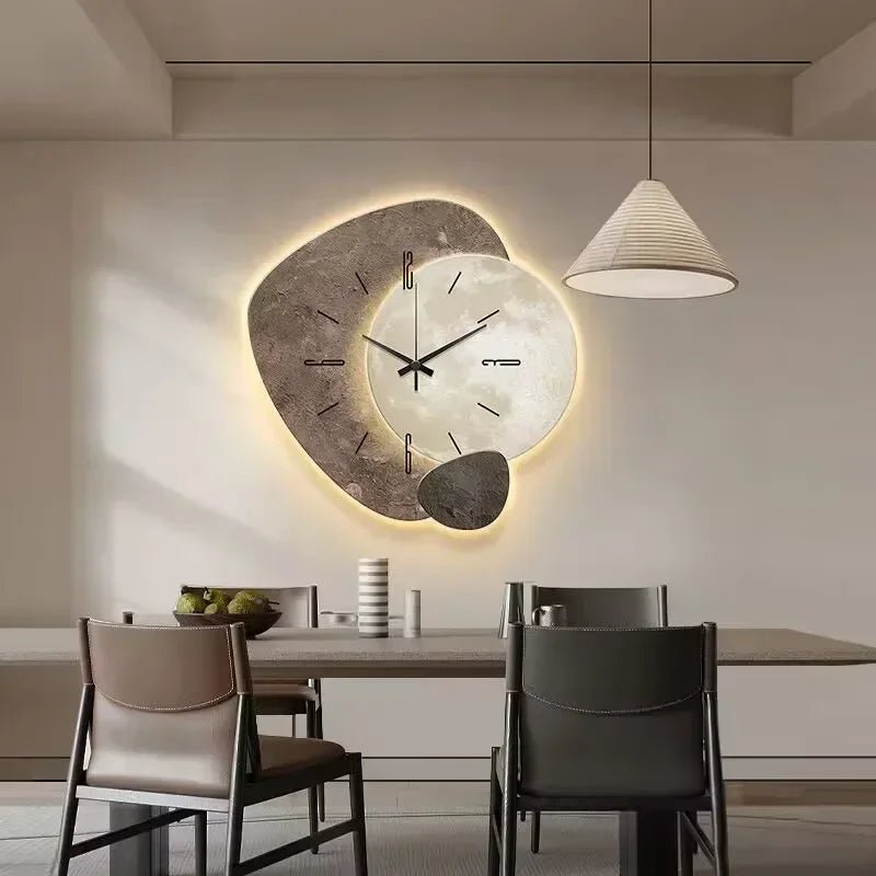 Wooden wall clock with a natural design, measuring 35 cm, featuring quiet operation for a serene environment, perfect for home decor. 2